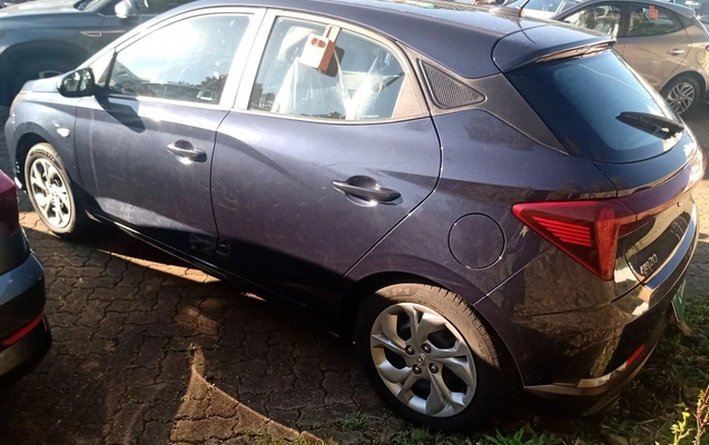 imagem-https://www.socarrao.com.br/sc-vehicle-images-prod/3982108/1789901905988-1_040626.jpg