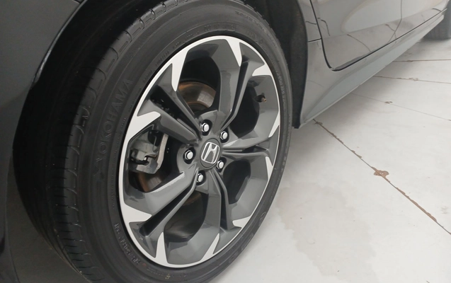imagem-https://www.socarrao.com.br/sc-vehicle-images-prod/3982152/1789901976436-2_115509.jpg