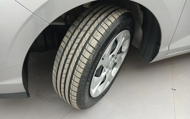 imagem-https://www.socarrao.com.br/sc-vehicle-images-prod/3982158/1789901983823-1_014601.jpg