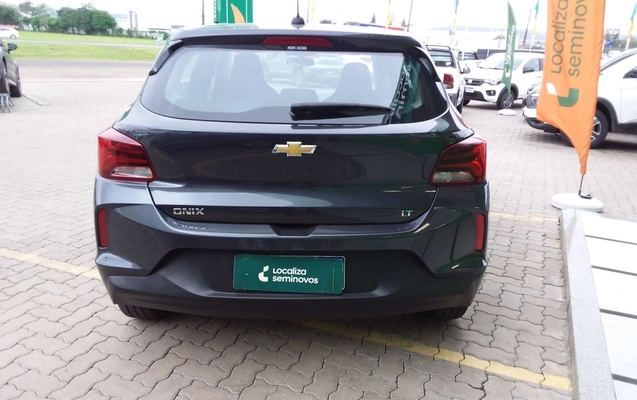 imagem-https://www.socarrao.com.br/sc-vehicle-images-prod/3982160/1789901984860-2_033122.jpg
