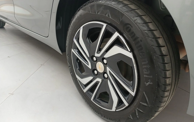 imagem-https://www.socarrao.com.br/sc-vehicle-images-prod/3982178/1789902025502-1_080053.jpg