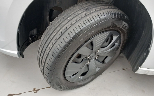 imagem-https://www.socarrao.com.br/sc-vehicle-images-prod/3982186/1789902045691-1_014603.jpg