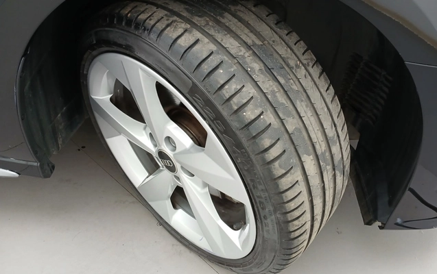 imagem-https://www.socarrao.com.br/sc-vehicle-images-prod/3982191/1789902057478-1_124459.jpg