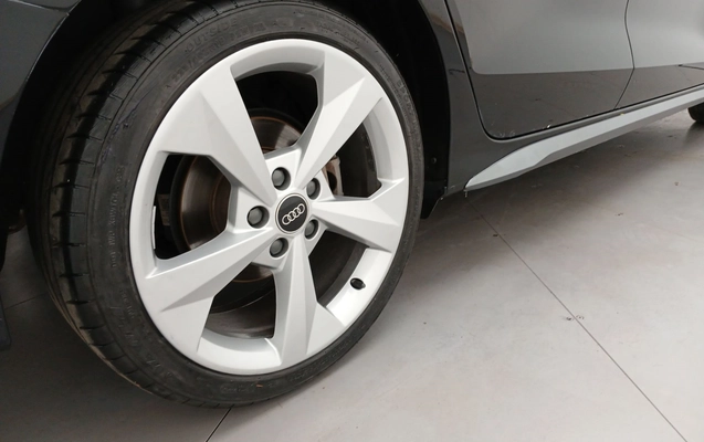 imagem-https://www.socarrao.com.br/sc-vehicle-images-prod/3982191/1789902057478-2_124459.jpg