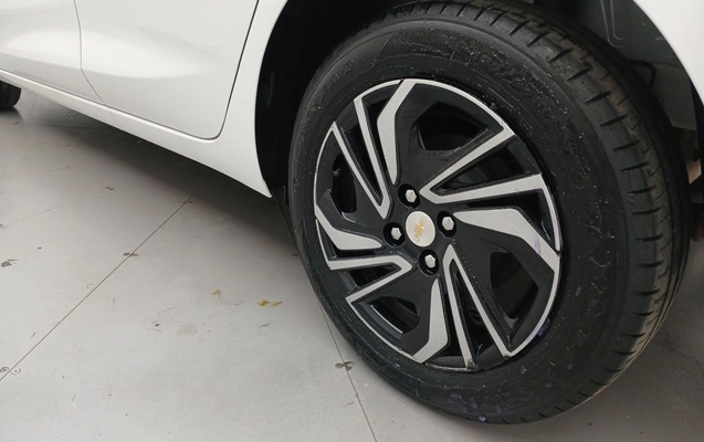 imagem-https://www.socarrao.com.br/sc-vehicle-images-prod/3982246/1789902123889-1_014634.jpg