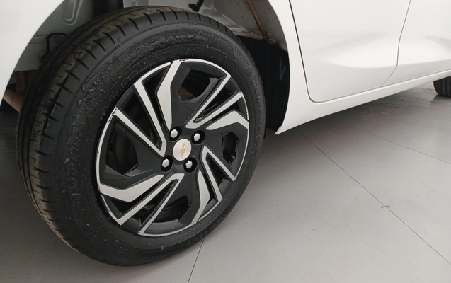imagem-https://www.socarrao.com.br/sc-vehicle-images-prod/3982246/1789902123889-1_014636.jpg