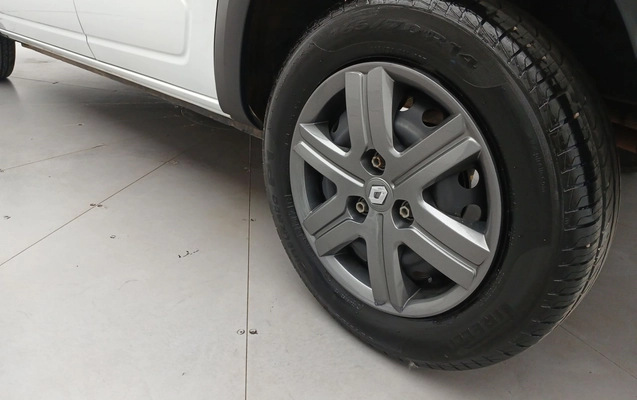 imagem-https://www.socarrao.com.br/sc-vehicle-images-prod/3982326/1789902320575-1_020652.jpg