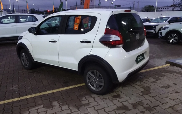 imagem-https://www.socarrao.com.br/sc-vehicle-images-prod/3982355/1789902358038-1_060236.jpg