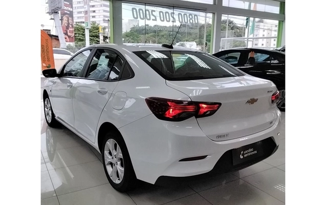 imagem-https://www.socarrao.com.br/sc-vehicle-images-prod/3982429/1789902465069-1_033212.jpg