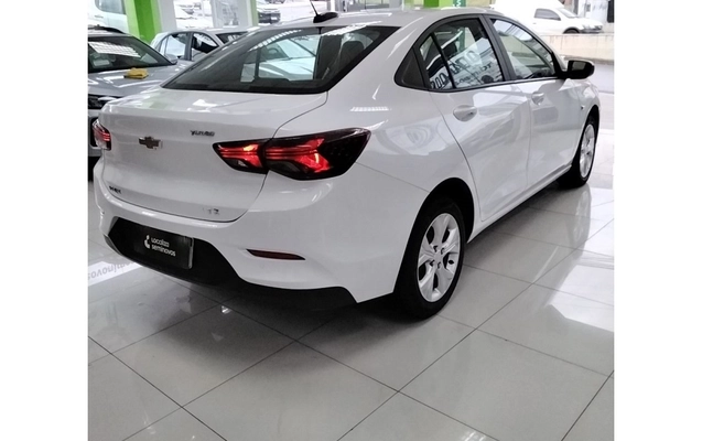 imagem-https://www.socarrao.com.br/sc-vehicle-images-prod/3982429/1789902465073-1_033213.jpg