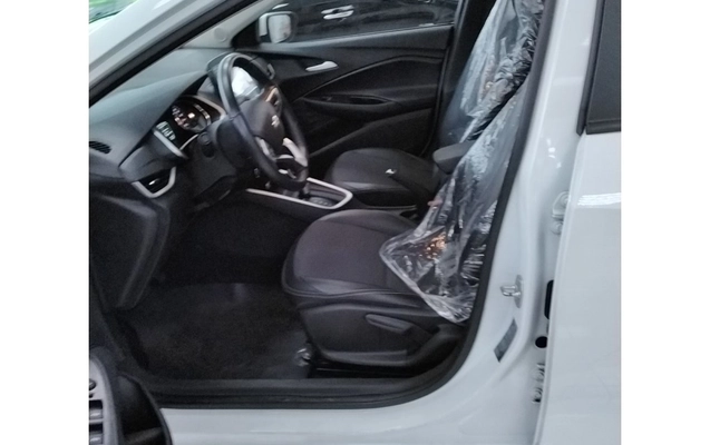 imagem-https://www.socarrao.com.br/sc-vehicle-images-prod/3982429/1789902465087-1_033219.jpg