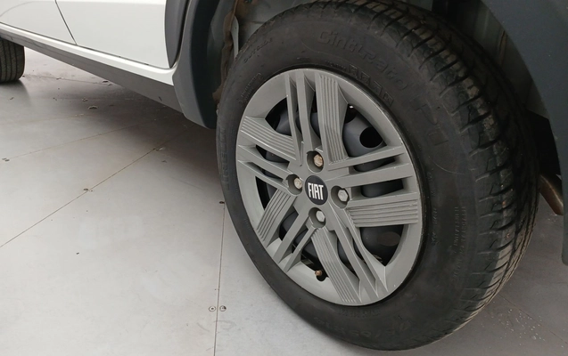 imagem-https://www.socarrao.com.br/sc-vehicle-images-prod/3982459/1789902508913-1_015018.jpg