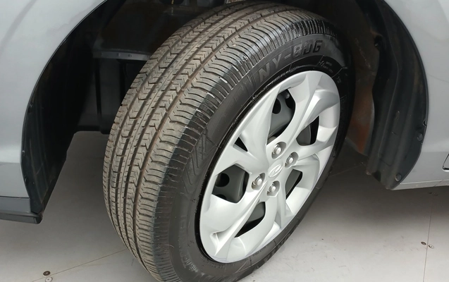 imagem-https://www.socarrao.com.br/sc-vehicle-images-prod/3982476/1789902545815-1_034624.jpg