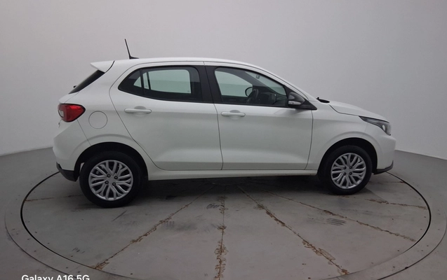 imagem-https://www.socarrao.com.br/sc-vehicle-images-prod/3982485/1789902563273-1_013822.jpg