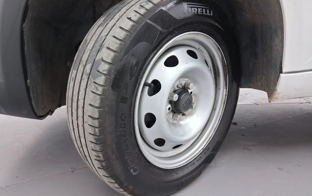 imagem-https://www.socarrao.com.br/sc-vehicle-images-prod/3982552/1789902669601-1_020836.jpg