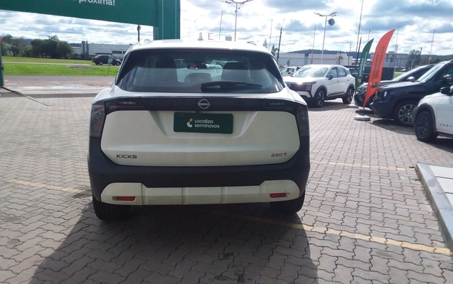 imagem-https://www.socarrao.com.br/sc-vehicle-images-prod/3982573/1789902712681-1_013708.jpg