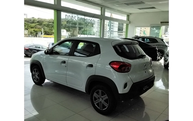 imagem-https://www.socarrao.com.br/sc-vehicle-images-prod/3982604/1789902741449-2_024951.jpg
