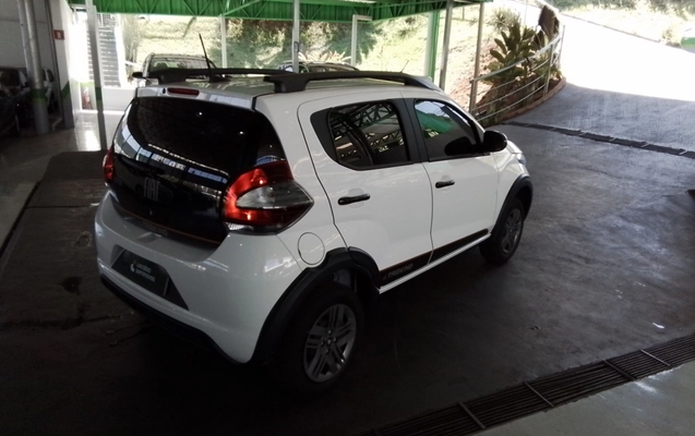 imagem-https://www.socarrao.com.br/sc-vehicle-images-prod/3982741/1789902948118-1_020314.jpg