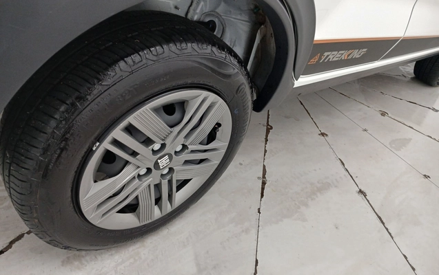 imagem-https://www.socarrao.com.br/sc-vehicle-images-prod/3982794/1789903032347-1_014550.jpg
