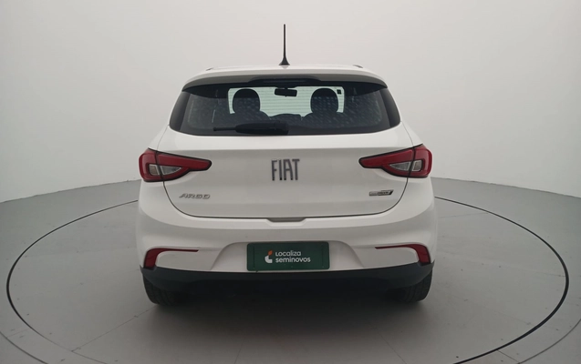 imagem-https://www.socarrao.com.br/sc-vehicle-images-prod/3982835/1789903092551-2_041010.jpg