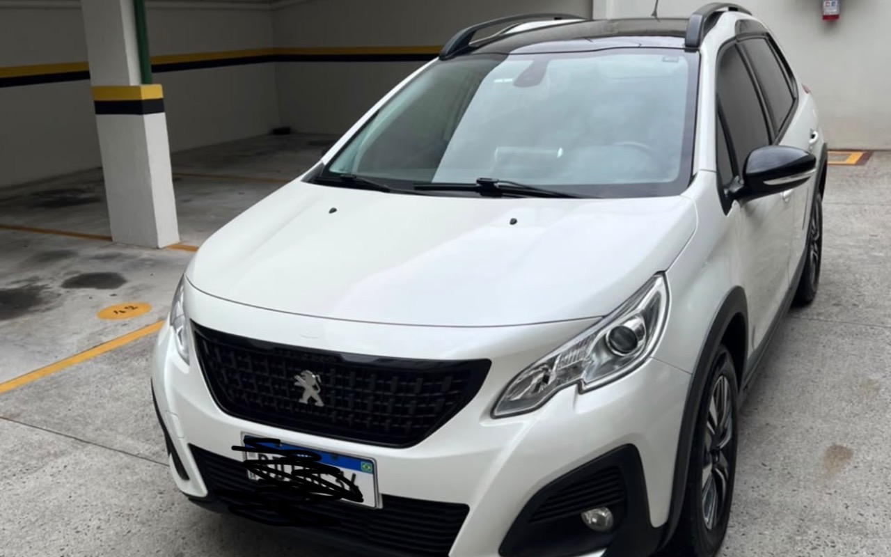 Peugeot 2008 2020 Branco — foto 1 de 3