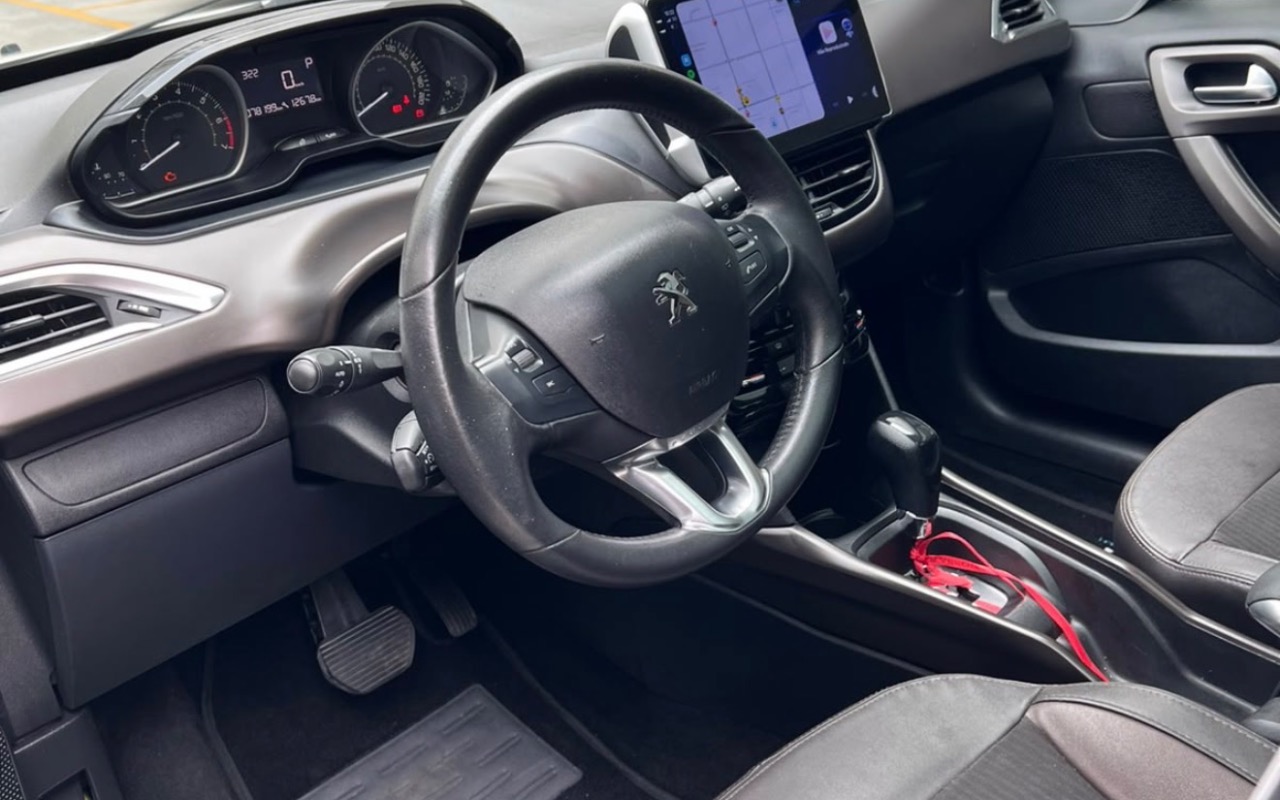 imagem-https://www.socarrao.com.br/sc-vehicle-images-prod/3983035/1789905444427-SU1HXzQ5MTQuanBlZw.jpeg