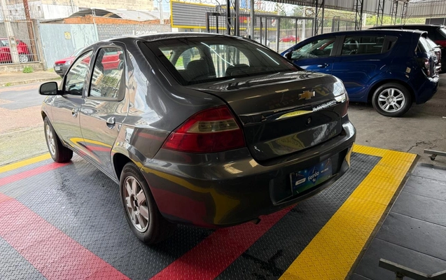 imagem-https://www.socarrao.com.br/sc-vehicle-images-prod/3983167/1789908449485-UHJpc21hIDIuanBlZw.jpeg