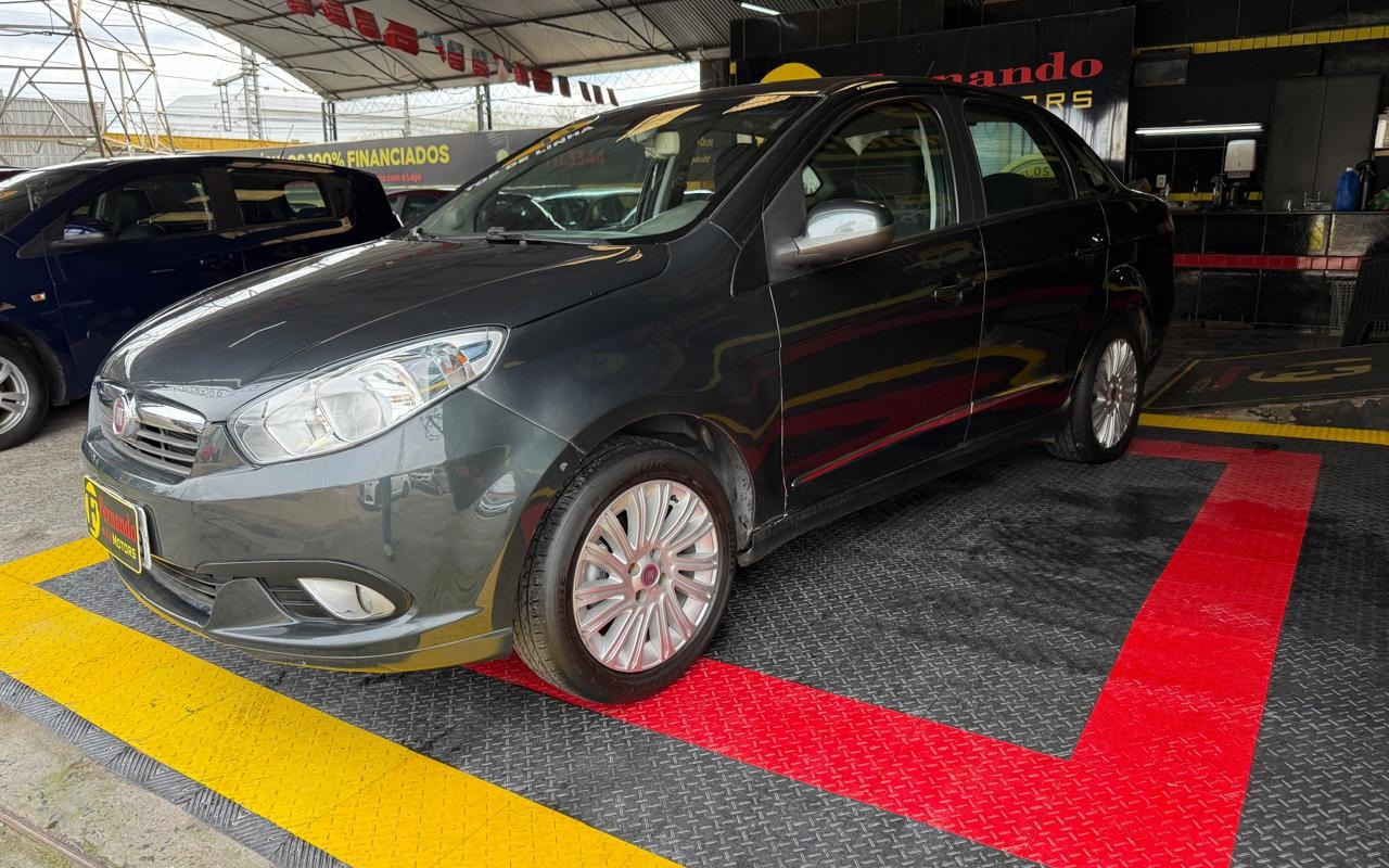 Fiat Siena 2012 Cinza — foto 1 de 3
