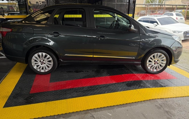 imagem-https://www.socarrao.com.br/sc-vehicle-images-prod/3983233/1789909695395-R3JhbmQgU2llbmEgNC5qcGVn.jpeg