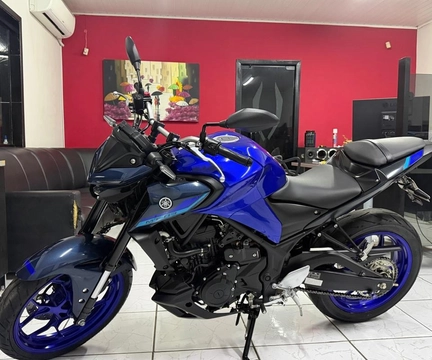 Yamaha MT-03 321/ABS 2023 Azul — foto 1 de 3