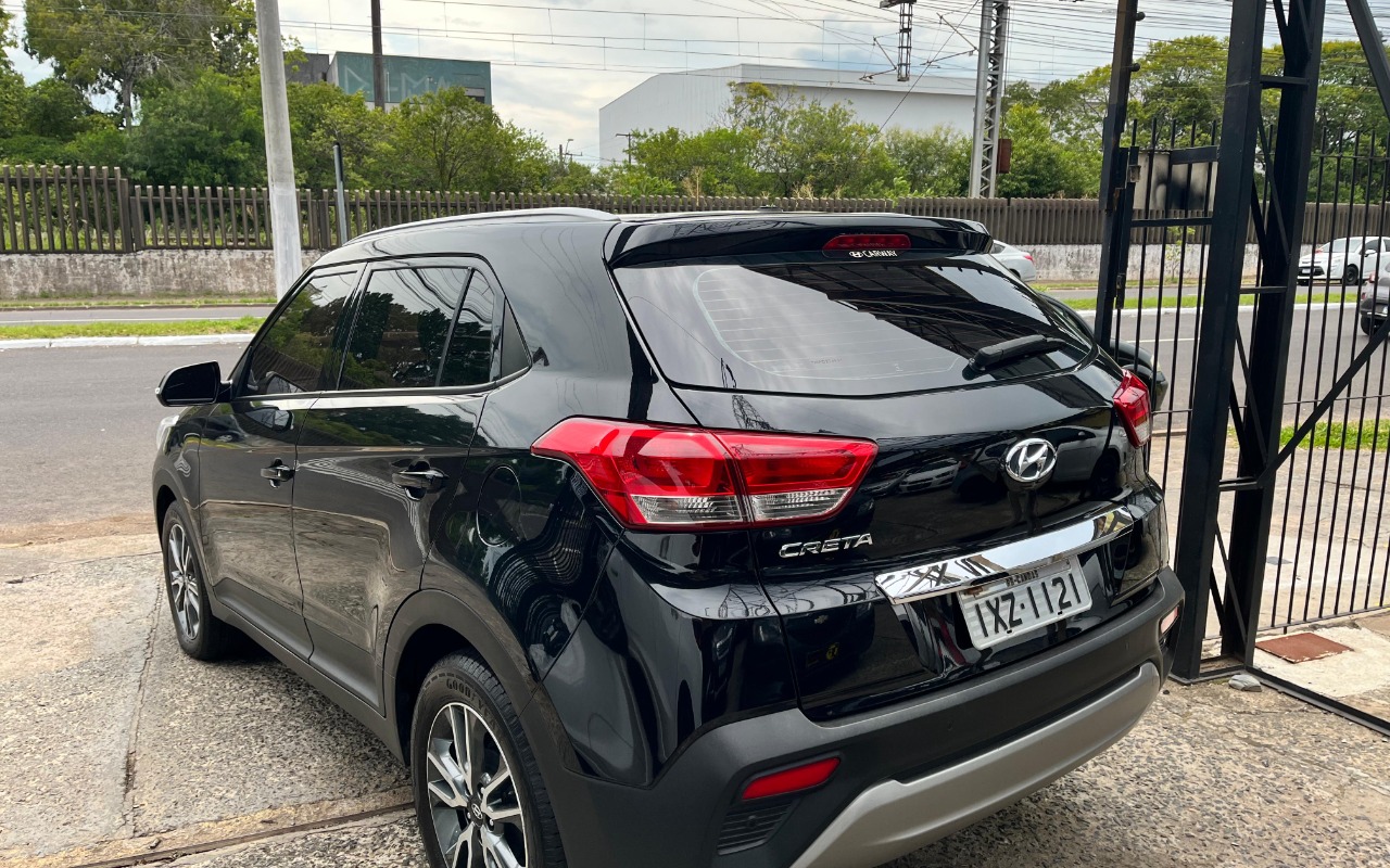 imagem-https://www.socarrao.com.br/sc-vehicle-images-prod/3983267/1789910256076-Q3JldGEgNC5qcGVn.jpeg