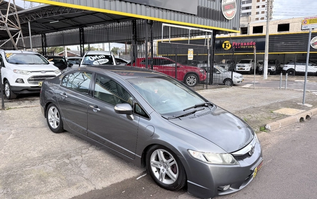 imagem-https://www.socarrao.com.br/sc-vehicle-images-prod/3983299/1789910683750-SU1HXzAzMjQuanBlZw.jpeg