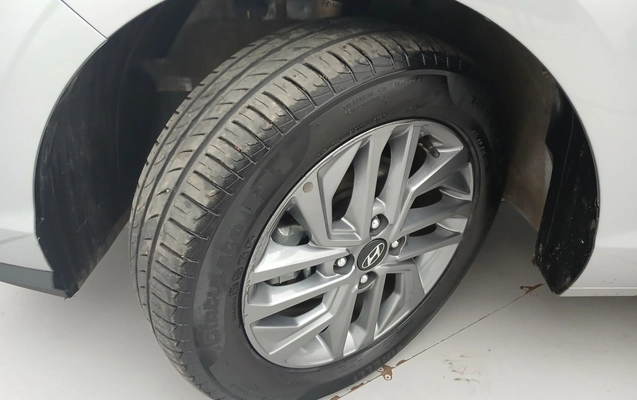 imagem-https://www.socarrao.com.br/sc-vehicle-images-prod/3983499/1789920388458-1_020332.jpg