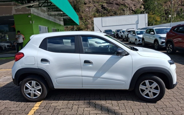imagem-https://www.socarrao.com.br/sc-vehicle-images-prod/3983619/1789926133571-1_024206.jpg