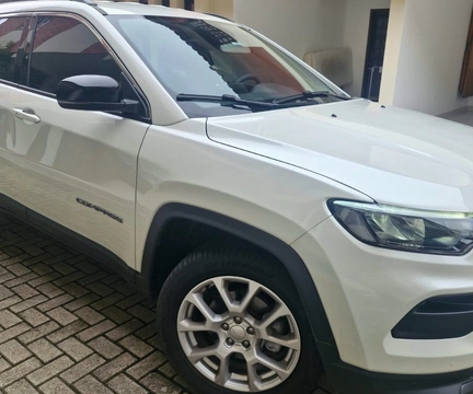 Jeep Compass 2026 Branco — foto 1 de 3