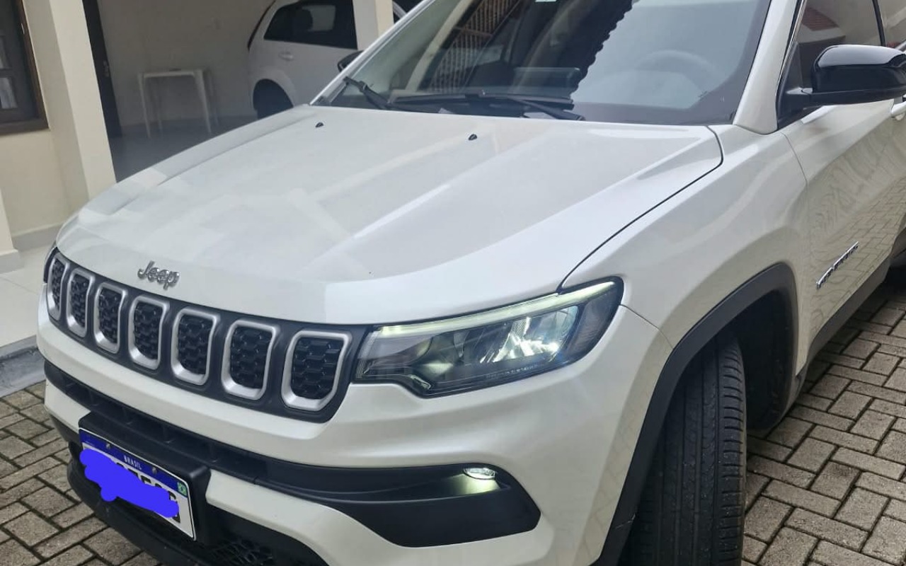 imagem-https://www.socarrao.com.br/sc-vehicle-images-prod/3983628/1790104857937-V0FfMTc4OTQxNTg0NDIxOS5qcGVn.jpeg