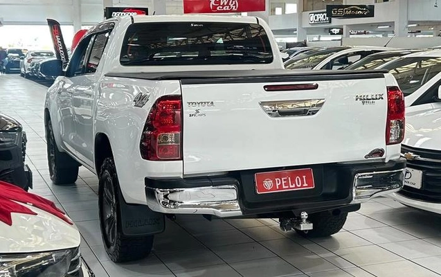 imagem-https://www.socarrao.com.br/sc-vehicle-images-prod/3983629/1790272540230-8495057_12_B_5dea3f1488.jpeg
