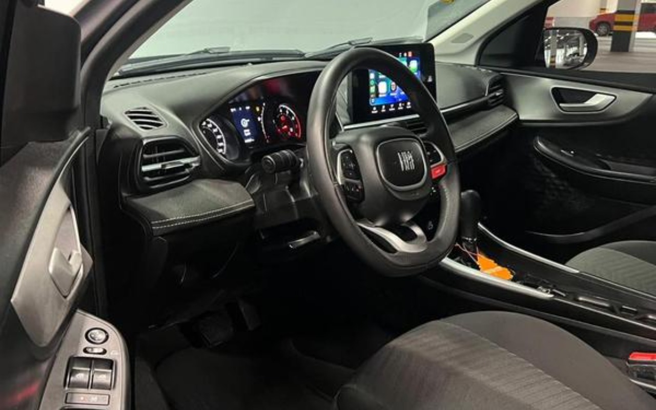 imagem-https://www.socarrao.com.br/sc-vehicle-images-prod/3983893/1789951358909-ODQ2MDIxNl8xNF9CXzhhMDFjYWE5YzUuanBlZw.jpeg