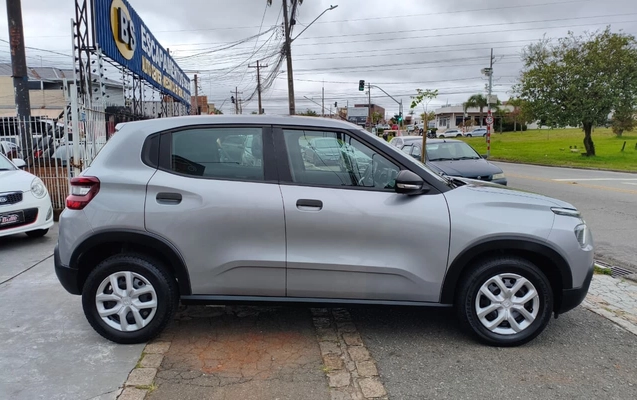 imagem-https://www.socarrao.com.br/sc-vehicle-images-prod/3983926/1789952640799-V2hhdHNBcHAgSW1hZ2UgMjAyNi0wOS0yMCBhdCAyMS41Ny40OSAoNCkuanBlZw.jpeg