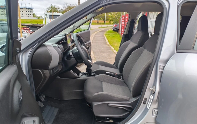 imagem-https://www.socarrao.com.br/sc-vehicle-images-prod/3983926/1789952641626-V2hhdHNBcHAgSW1hZ2UgMjAyNi0wOS0yMCBhdCAyMS41Ny40OS5qcGVn.jpeg