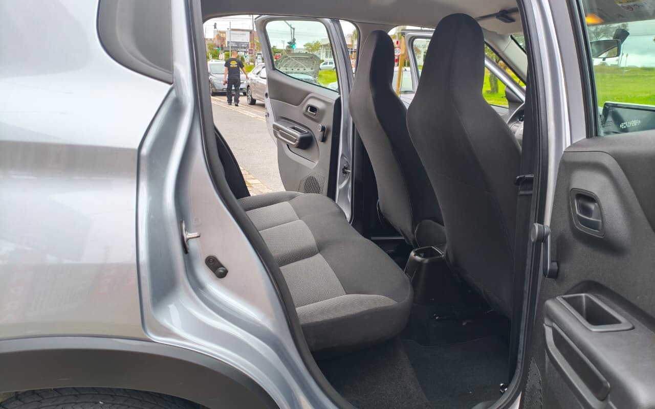 imagem-https://www.socarrao.com.br/sc-vehicle-images-prod/3983926/1789952641851-V2hhdHNBcHAgSW1hZ2UgMjAyNi0wOS0yMCBhdCAyMS41Ny40OC5qcGVn.jpeg