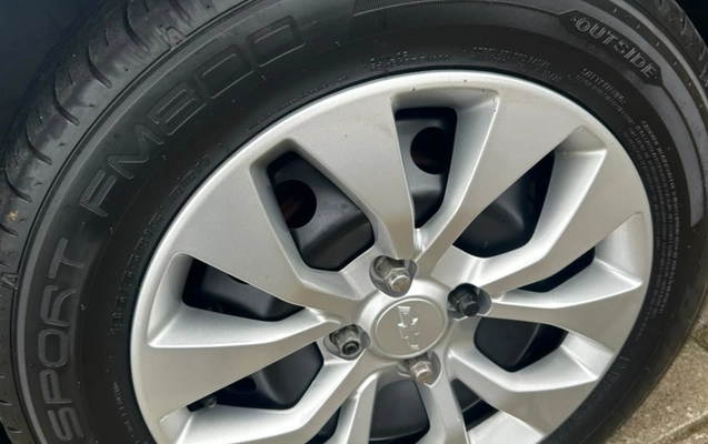 imagem-https://www.socarrao.com.br/sc-vehicle-images-prod/3983983/1789959724829-V2hhdHNBcHAgSW1hZ2UgMjAyNi0wOS0xOSBhdCAxMS4xMC4xOSAoMSkuanBlZw.jpeg