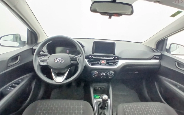 imagem-https://www.socarrao.com.br/sc-vehicle-images-prod/3984033/1789961714106-1_042305.jpg