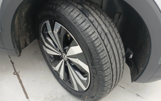 imagem-https://www.socarrao.com.br/sc-vehicle-images-prod/3984067/1789961785999-1_114545.jpg