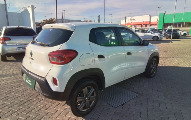imagem-https://www.socarrao.com.br/sc-vehicle-images-prod/3984082/1789961856811-1_032425.jpg