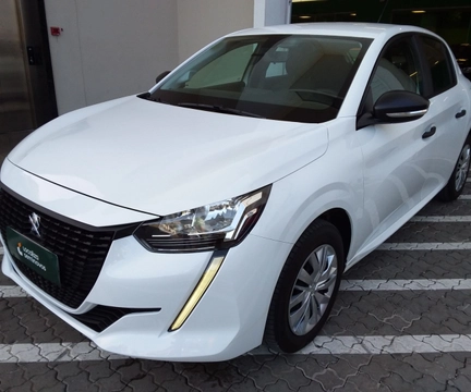 Peugeot 208 2024 Branco — foto 1 de 3