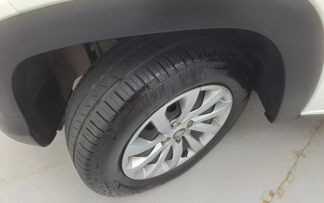 imagem-https://www.socarrao.com.br/sc-vehicle-images-prod/3984319/1789962592941-1_021018.jpg