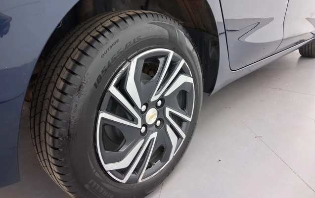 imagem-https://www.socarrao.com.br/sc-vehicle-images-prod/3984362/1789962831057-1_025252.jpg