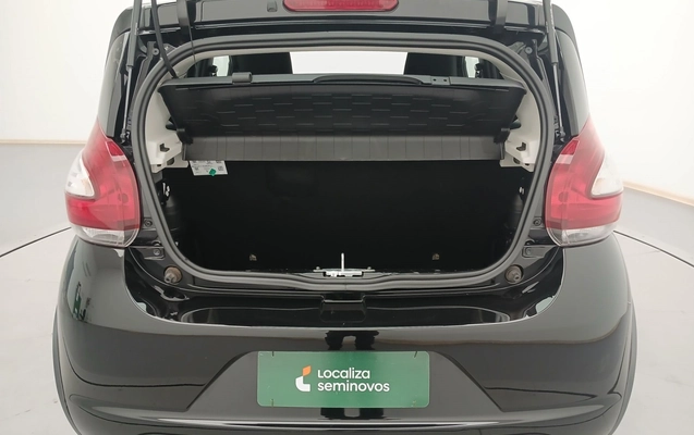 imagem-https://www.socarrao.com.br/sc-vehicle-images-prod/3984382/1789962905978-2_125258.jpg