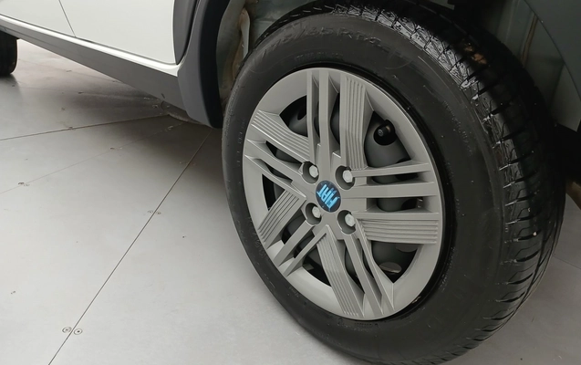 imagem-https://www.socarrao.com.br/sc-vehicle-images-prod/3984387/1789962930191-1_043728.jpg